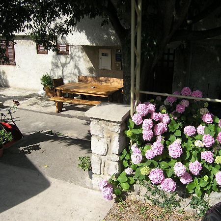 Apartments Dagmar Krk Town Dış mekan fotoğraf