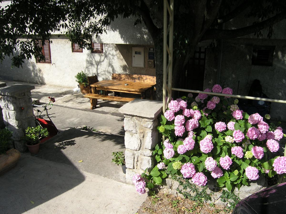 Apartments Dagmar Krk Town Dış mekan fotoğraf